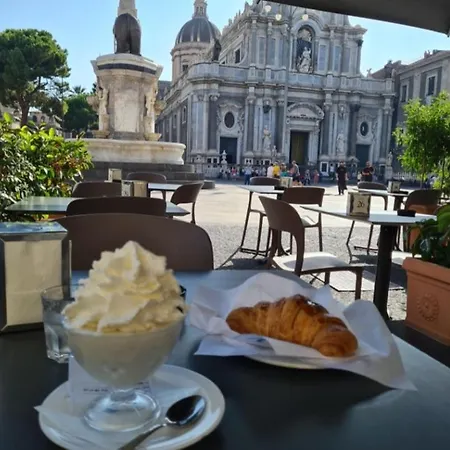 Asmundo Palace & Catania