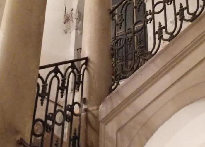 Asmundo Palace & Catania