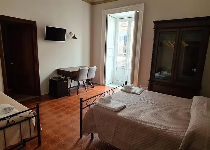 Asmundo Palace & Catania