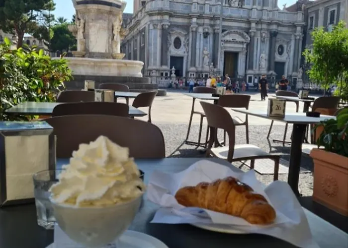 Asmundo Palace & Catania
